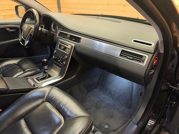Volvo XC70 19 of 22