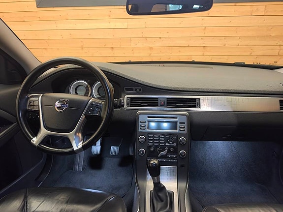 Volvo XC70 20 of 22
