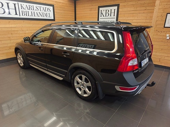 Volvo XC70 3 of 22