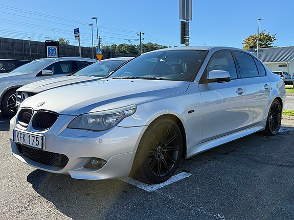 BMW 520d 2 of 11