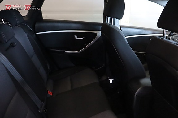 Hyundai i30 15 of 19