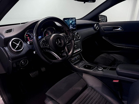 Mercedes-Benz A220 d 15 of 21