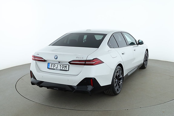 BMW 530e 5 of 30