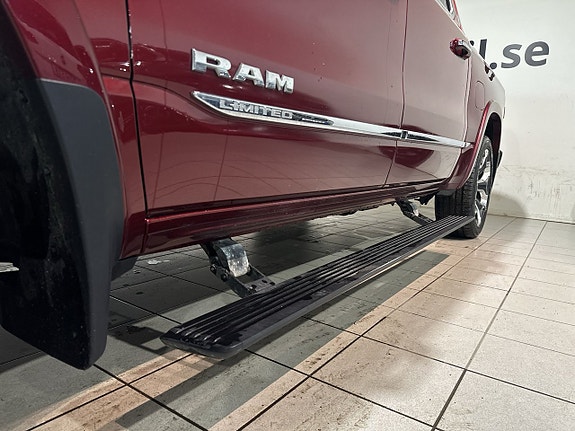 Dodge RAM 1500 17 of 27