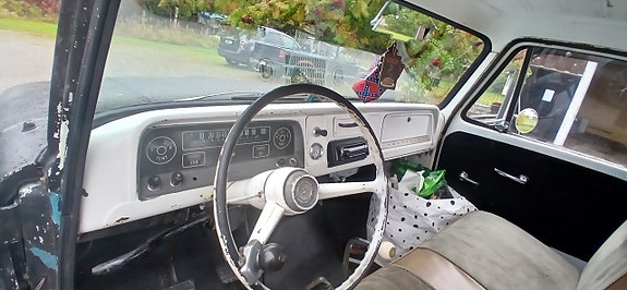 Chevrolet C20 5 of 14