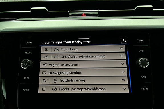 Volkswagen Arteon 23 of 27