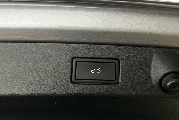 Volkswagen Arteon 16 of 27