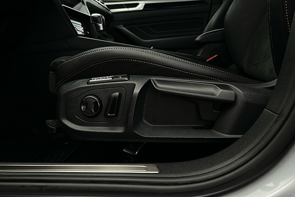 Volkswagen Arteon 17 of 27