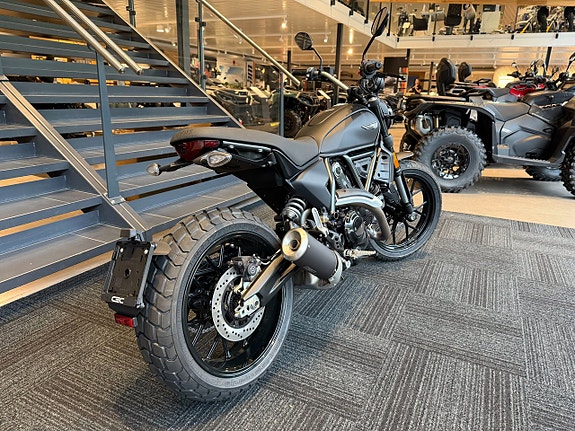 Ducati Scrambler Icon Dark *HÖSTDEAL* + Vinterförvaring 3 of 10