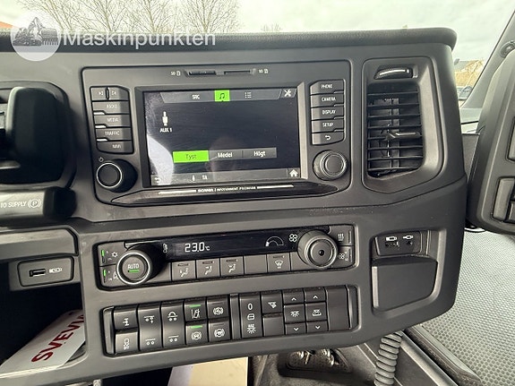 Scania G 460 lastväxlare med kran 20 of 27