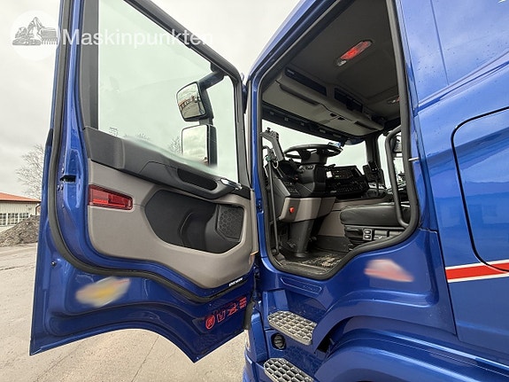 Scania G 460 lastväxlare med kran 9 of 27