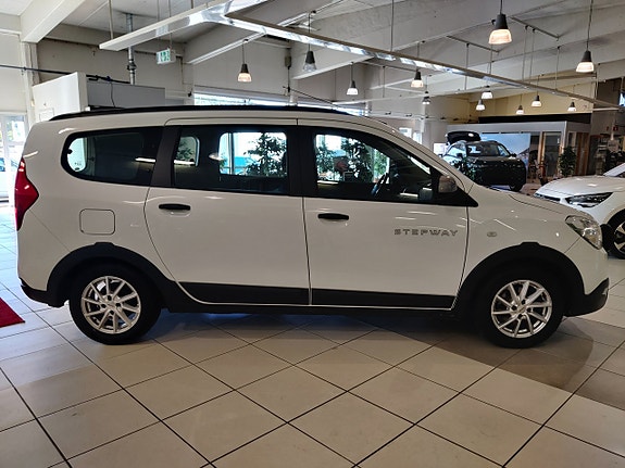 Dacia Lodgy Stepway 6 of 8