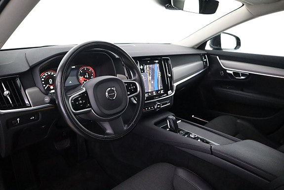 Volvo V90 10 of 25