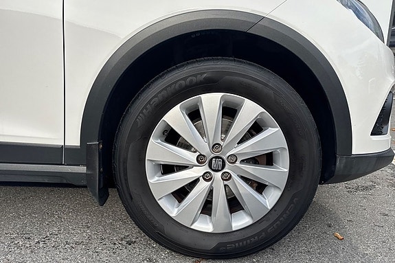 Seat Arona 11 of 16
