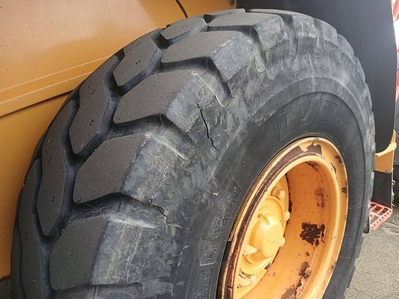 Volvo L 60 H 16 of 21