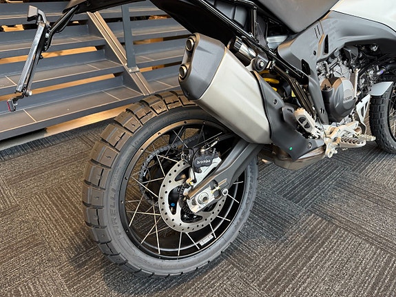 Ducati DesertX V2 *HÖSTDEAL* + Vinterförvaring 4 of 10