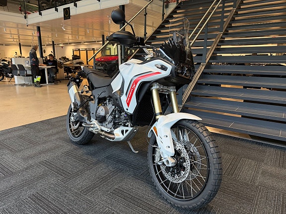 Ducati DesertX V2 *HÖSTDEAL* + Vinterförvaring 2 of 10