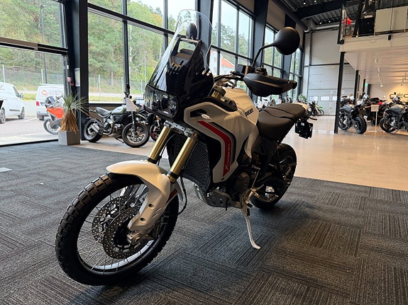 Ducati DesertX V2 *HÖSTDEAL* + Vinterförvaring 8 of 10
