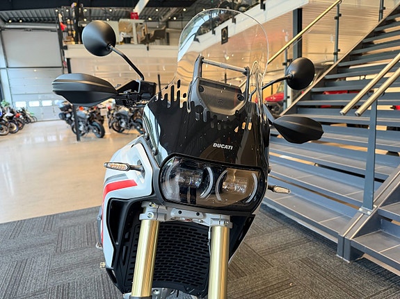 Ducati DesertX V2 *HÖSTDEAL* + Vinterförvaring 7 of 10