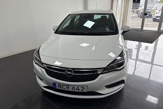 Opel Astra 2 of 8