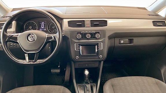 Volkswagen Caddy 10 of 12
