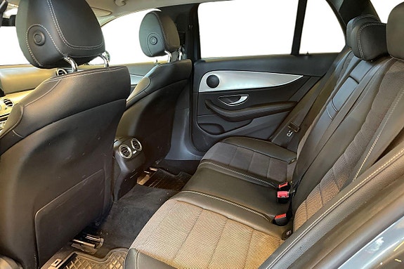 Mercedes-Benz E200 20 of 26