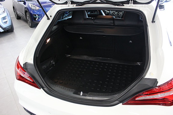 Mercedes-Benz CLA220 d 15 of 16