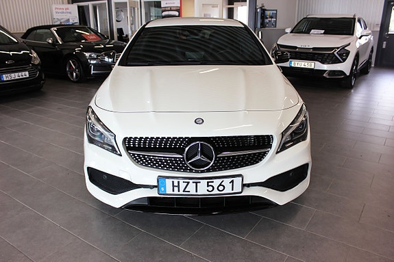 Mercedes-Benz CLA220 d 7 of 16
