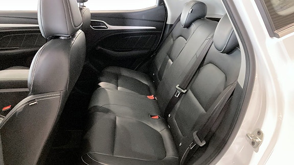 MG ZS EV 5 of 9