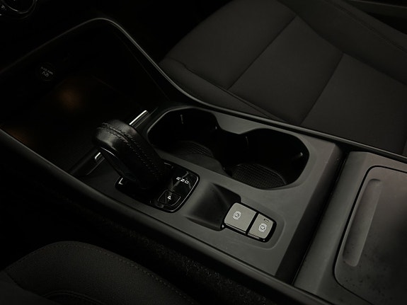 Volvo XC40 25 of 30