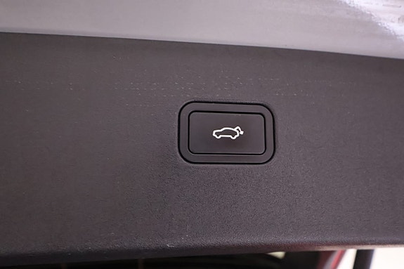 Volvo EX30 30 of 30