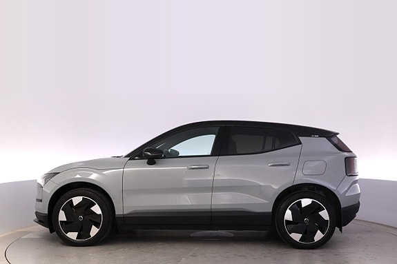 Volvo EX30 2 of 30
