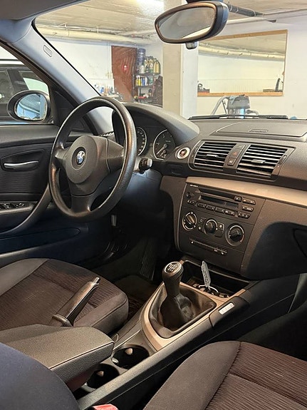 BMW 118d 5 of 5