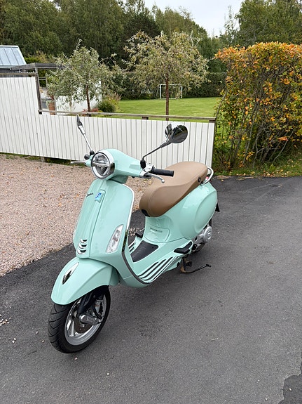 Piaggio Primavera 50 2 of 10