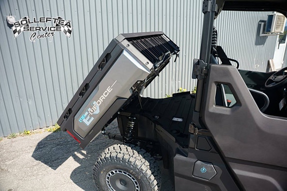 CFMOTO UFORCE EV6 -26 5 of 10