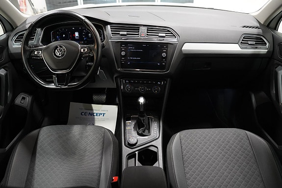 Volkswagen Tiguan 9 of 23