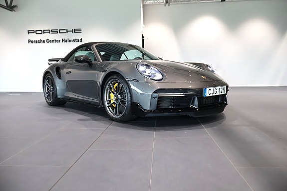 Porsche 911 Turbo S 4 of 22