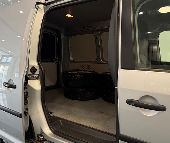 Volkswagen Caddy 8 of 22