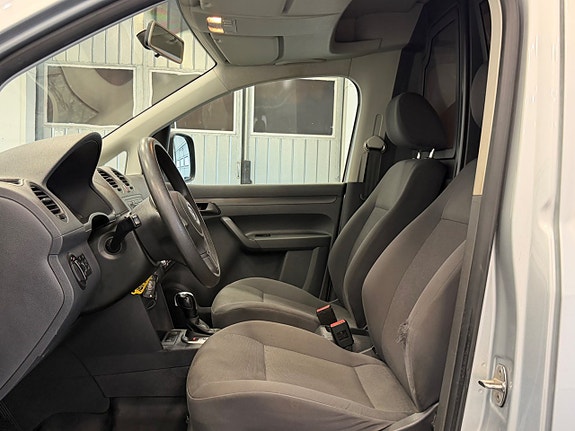 Volkswagen Caddy 12 of 22