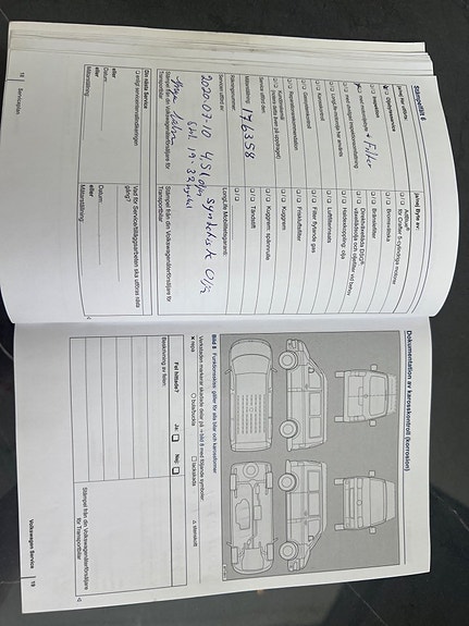 Volkswagen Caddy 18 of 22