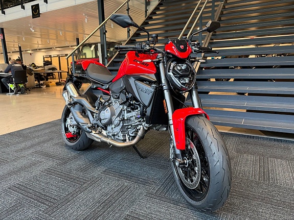 Ducati Monster V2+ *HÖSTDEAL* + Vinterförvaring 2 of 10