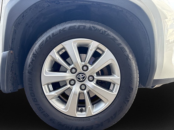 Toyota Yaris Cross 7 of 15