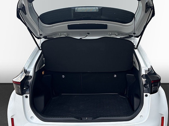 Toyota Yaris Cross 11 of 15