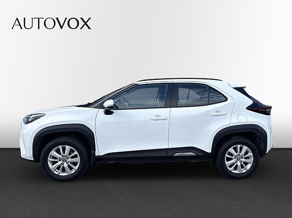 Toyota Yaris Cross 3 of 15