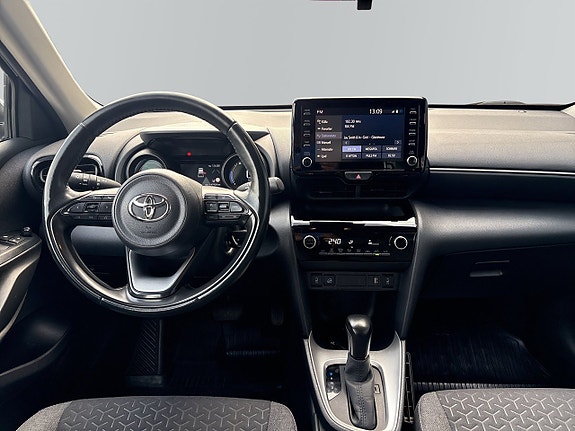 Toyota Yaris Cross 9 of 15