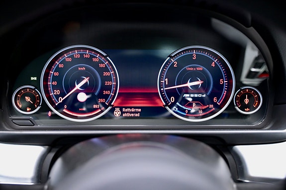 BMW M550d 30 of 30