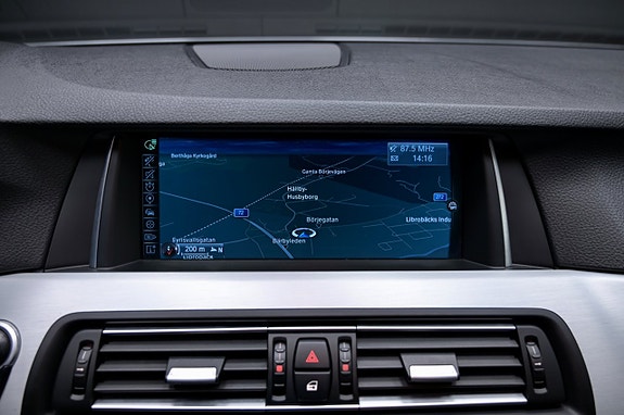 BMW M550d 29 of 30