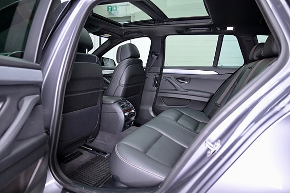 BMW M550d 11 of 30