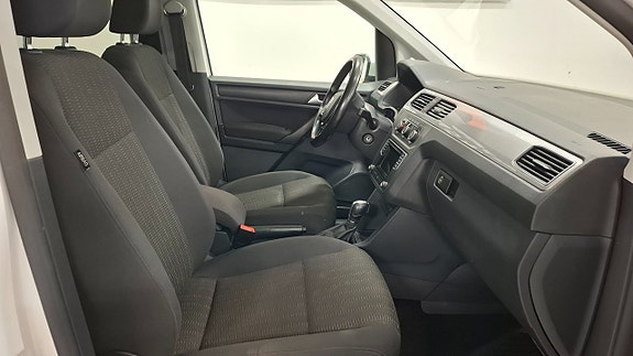 Volkswagen Caddy 10 of 15
