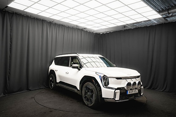 Kia EV9 5 of 29
